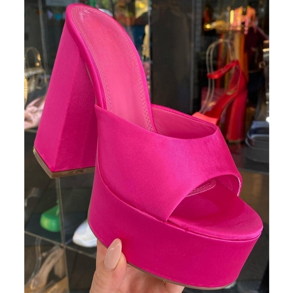 π―πππππ π¨ππππππππ πΊππππ π·πππππππ - Picture 2 of 8